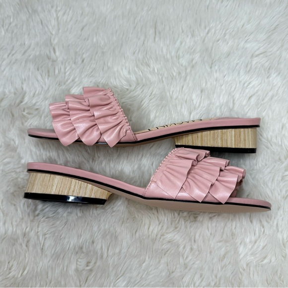 5 for $25 ⭐️ NIB - Blush Ruffle Kitten Wedges Slide Sandals - Picture 6 of 10